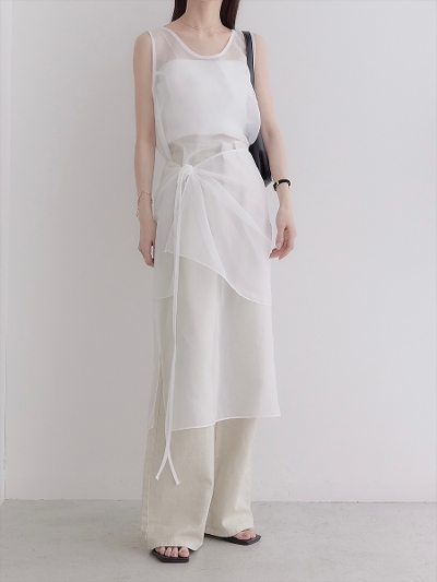 yNEWzapron design sheer dress / white