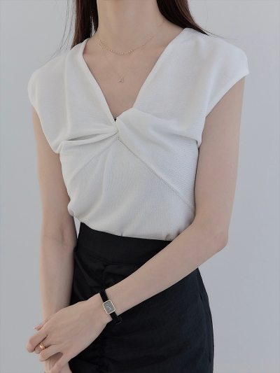 yNEWzribbon twist design tops / white