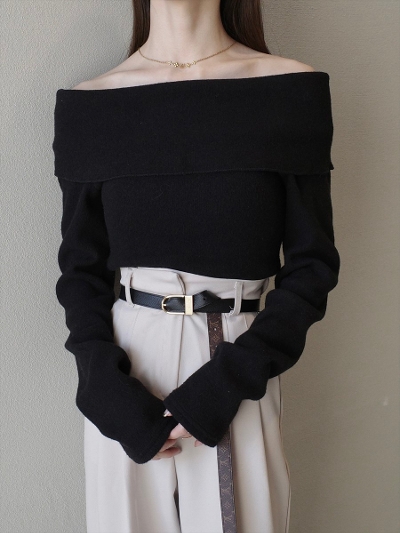 yNEWzsouffle feel off shoulder tops / black